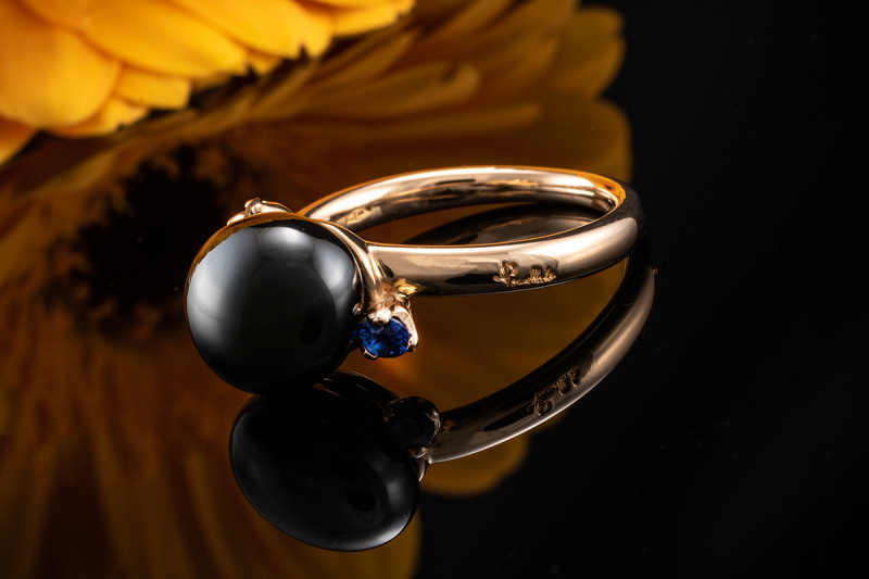 Pomellato Designer Ring mit Onyx und Saphir in 750er Rosegold Rotgold 