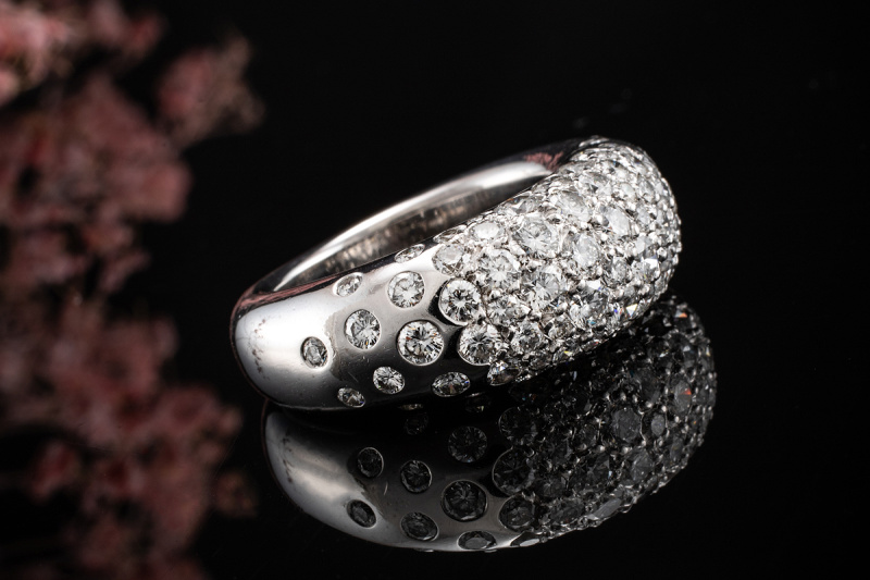 Chaumet Paris Ring mit Top Diamanten Brillanten in Weißgold 750  