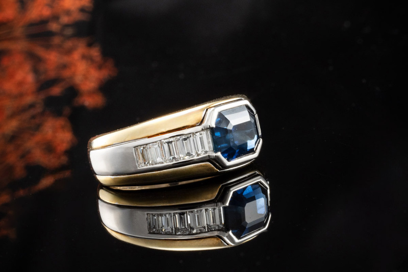 Saphir Diamant Ring Oval Bicolor Goldschmiedekunst Rosegold Weißgold 750 