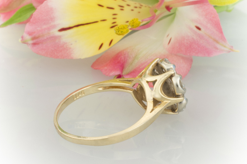 Hübscher Art Déco Ring mit Brillanten in 585er Gelbgold  