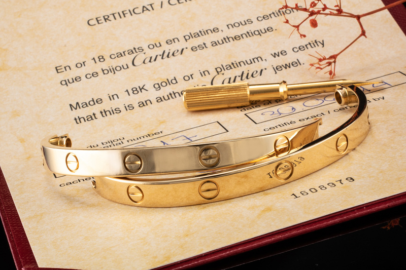 Cartier Love Armreif Armband Bracelet in 750er Gelbgold Gr. 19 Full Set 