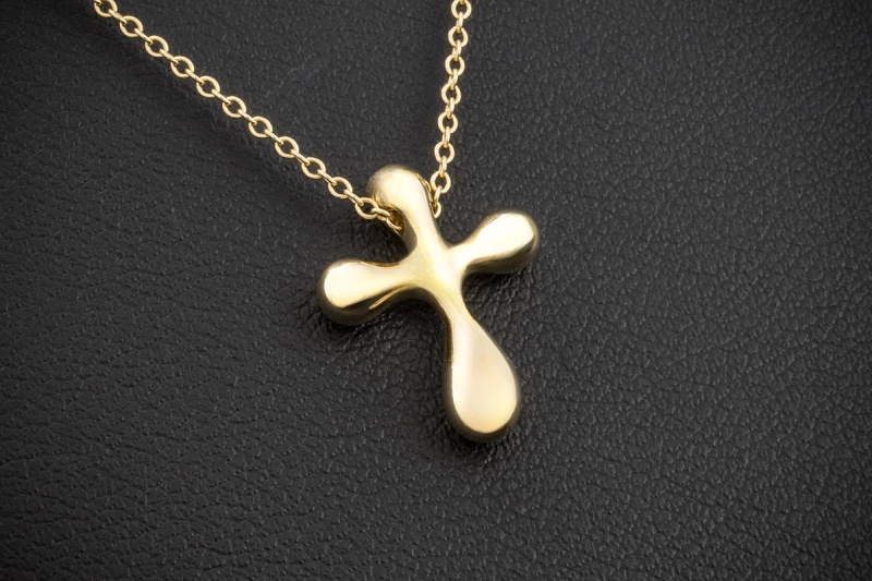Tiffany & Co. Collier Kette Kreuz Elsa Peretti 51,5 cm in 750er Gelbgold 