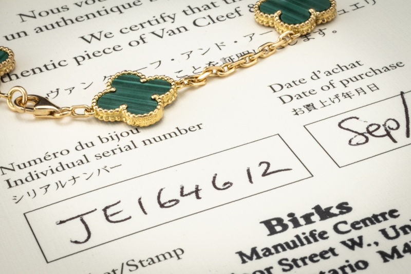 Van Cleef & Arpels Armband Vintage Alhambra Malachit Gelbgold Full Set 