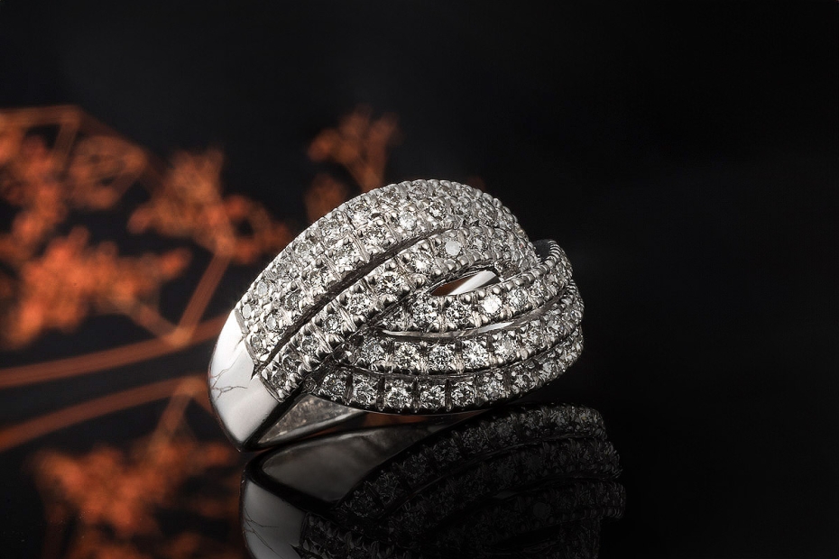 Ring Crossover Diamanten Brillanten Goldschmiedearbeit in Weißgold 750 