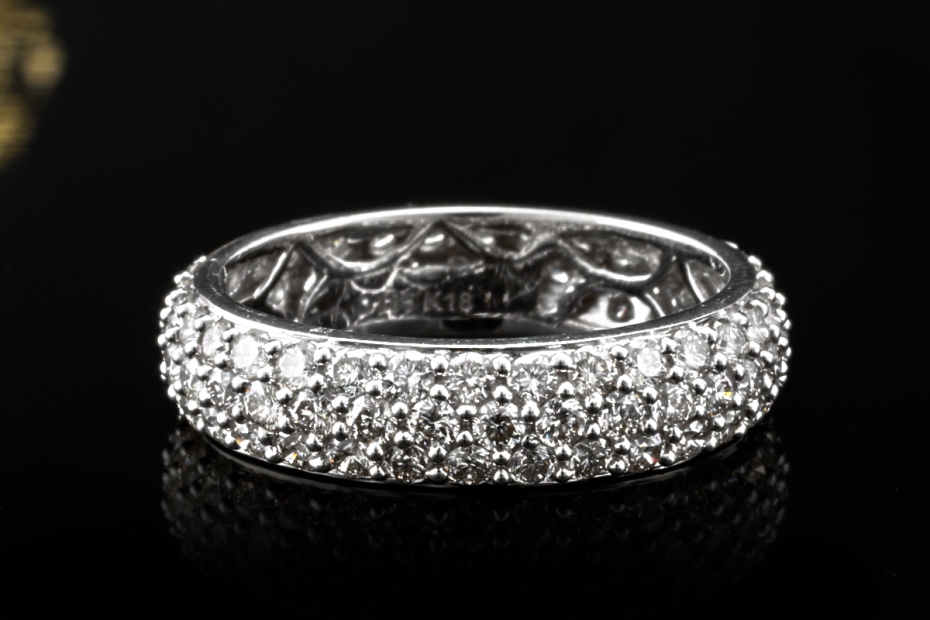 Memoire Ring Bandring mit Diamanten Goldschmiedearbeit in 750er Weißgold 