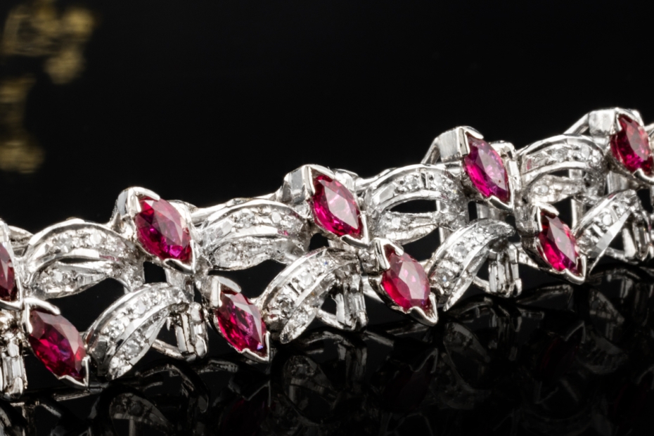 Vintage Armband Marquise Rubine und Altschliff Diamanten in Weißgold 750 