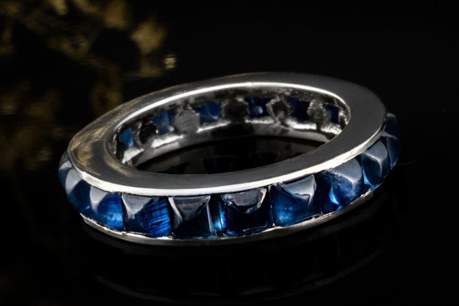 Memoire Ring mit Cabochon Saphiren Vintage Handarbeit Platin 950 Gr. 53 