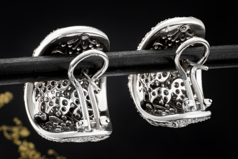 Ohrstecker Creolen Flowers Blumen Diamanten Schwarz Weiß in Weißgold 750 