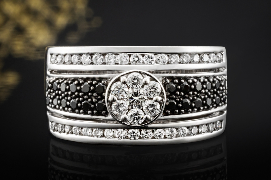 FABIANI Ring Bandring mit schwarzen und weißen Diamanten in Weißgold 585 