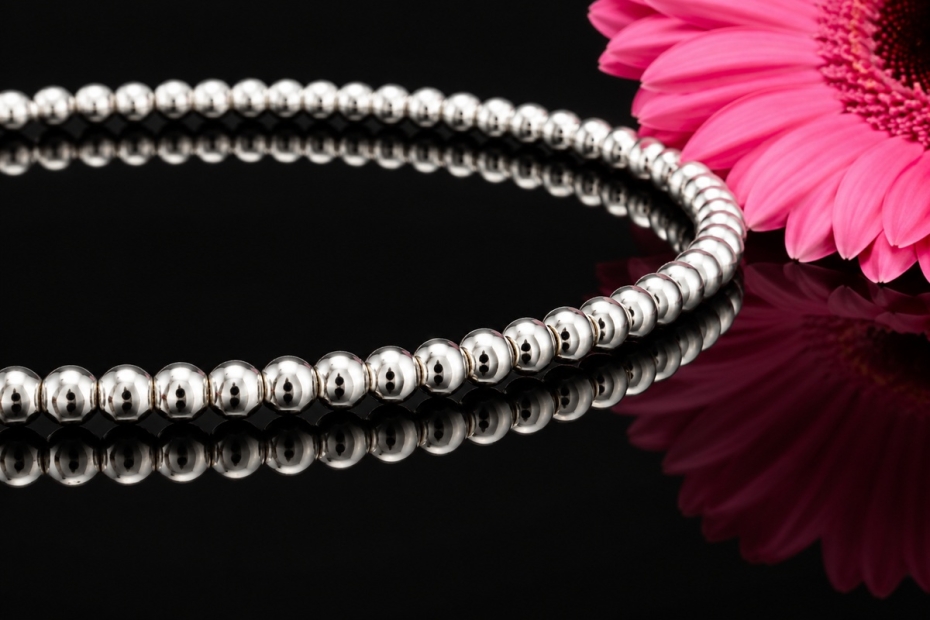 Stretch Armband Kugelarmband flexibel mit Diamanten in 750er Weißgold 