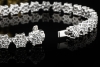 Modernes Armband Blumen Sterne 4,58 Carat Diamanten in 750er Weißgold 