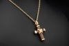 Leo Wittwer Kreuz Anhänger mit Diamanten und Holzarbeit in Roségold 750 