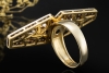 Langer Art déco Ring mit Diamanten Goldschmiedearbeit Gelbgold Weißgold 