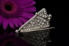 Art Déco Brosche Anstecknadel mit Diamanten spitz zulaufend Weißgold 750 