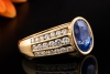 Ovaler Saphir Ring mit Diamanten in 750er Gelbgold Goldschmiedearbeit 