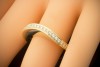 Hoher Ring mit schwungvollem Design in 585er Gelbgold mit Diamanten 