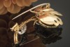 Goldschmiedearbeit Brosche Florales Design Emaile Brillanten in Gold 