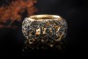 Pomellato Ring Arabesque Schwarze Diamanten verspielt in 750er Gelbgold 