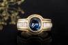 Saphir Ring mit Baguette Diamanten massiv gefertigt in 750er Gelbgold 