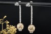 Ohrhänger Ohrstecker Kugeln beweglich mit Diamanten Gold Bicolor 750 