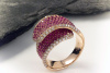 Verspielter Designer Ring mit pinken SAPHIREN & Brillanten 750 Rotgold 