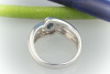 Hübscher 750 Weißgold Saphir Ring mit Brillanten 