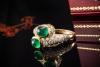 Cartier Ring Toi et Moi mit Smaragd Cabochons und Diamanten in Gelbgold 