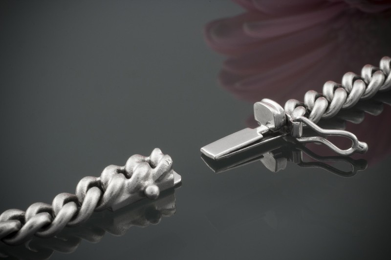 HANDARBEIT Kropfband Kette Collier 34cm Weißgold mit Türkis und Brillanten 