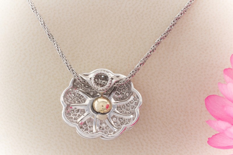 Collier / Anhänger 900er Platin Blume mit Brillanten & fabelhafter Zuchtperle  