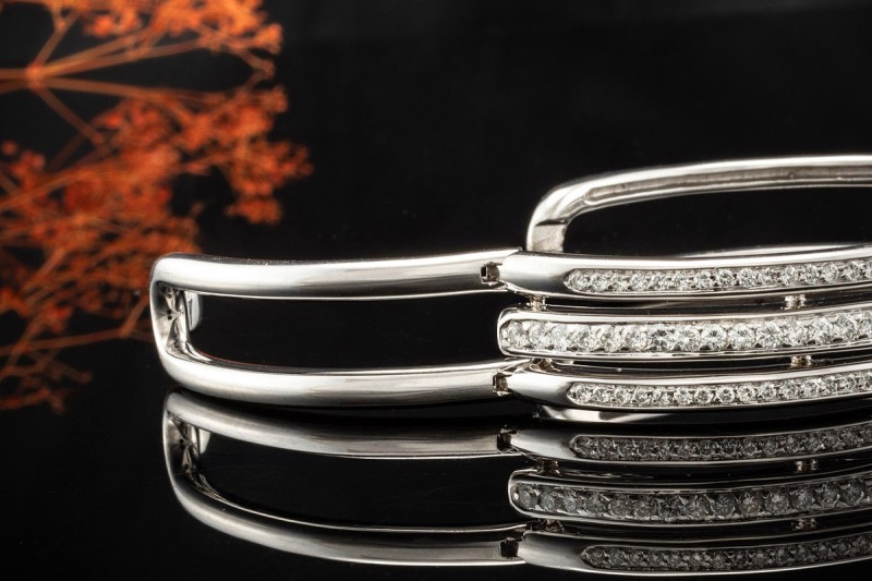 Antonini Milano Armreif Armband mit Diamanten Exklusive Weißgold Arbeit 