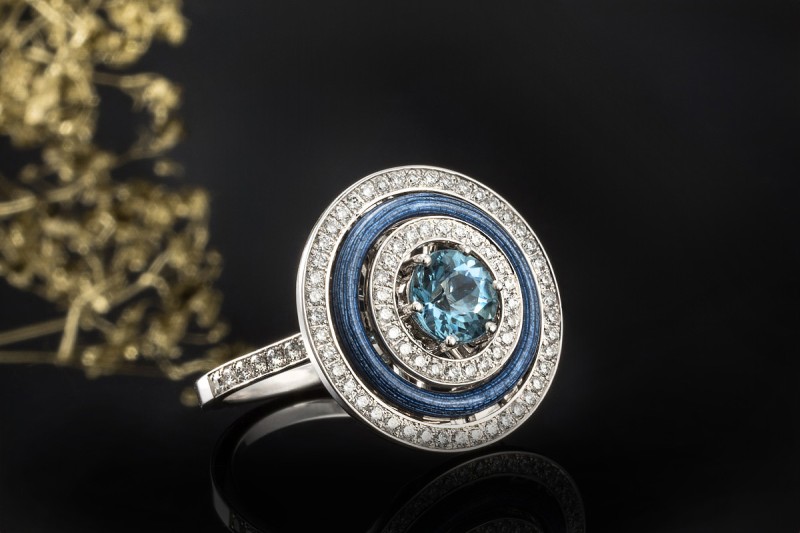 Victor Mayer Ring Aquamarin Emaille Blau Diamanten in Weißgold Limitiert 