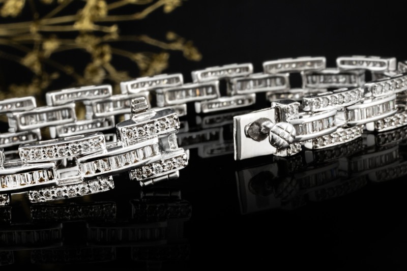 Eckiges Gliederarmband Brillanten und Baguette Diamanten in Weißgold 750 