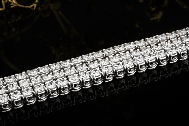 Crivelli Dreireihiges Tennisarmband mit 8,25 Ct Diamanten 750er Weißgold 