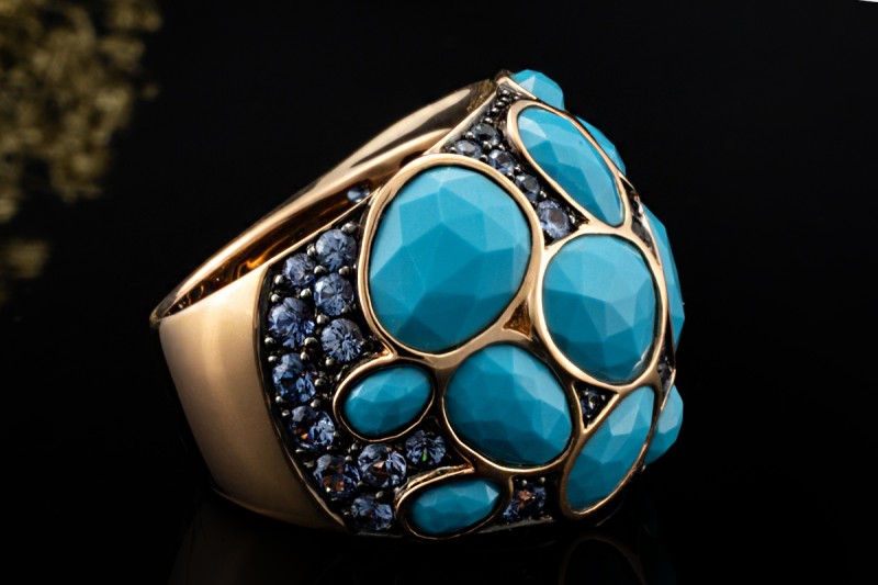 MIMÍ Milano Cocktail Ring Türkis und blauer Amethyst in 750er Roségold 