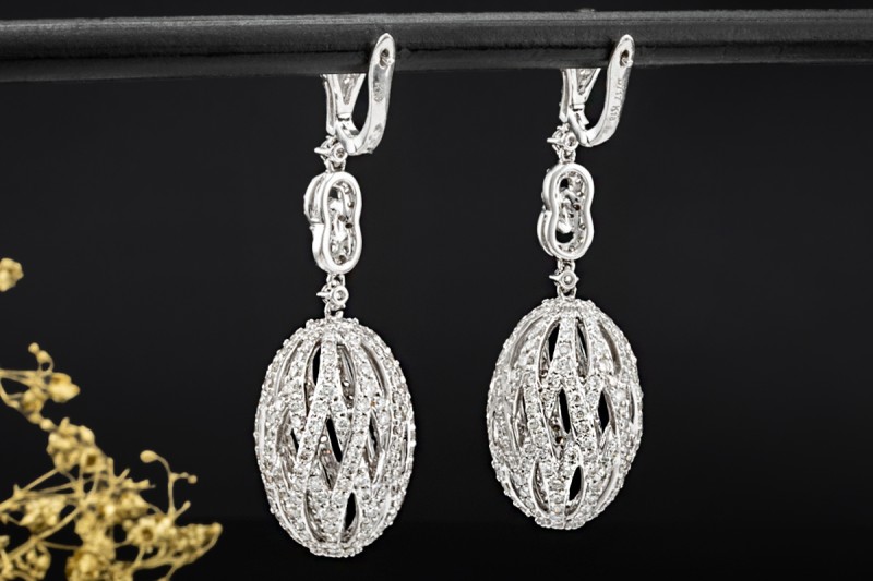 Große ovale Ohrhänger Ohrstecker mit 7 Carat Diamanten in 750er Weißgold 