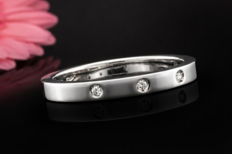 Eleganter Wempe  Memoire Ring mit Diamanten in 750er Weißgold Größe 59 