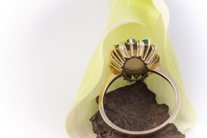 Kreatives Ringdesign Ring mit Opal und Smaragd in 585er Gold 