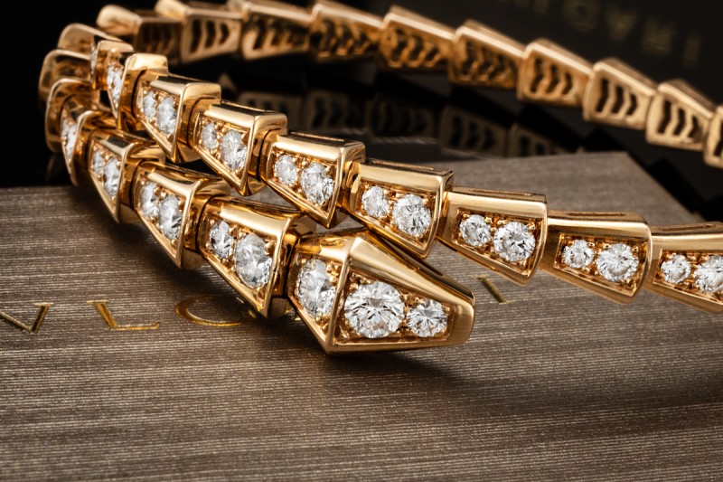BVLGARI Serpenti Viper Armreif Armspange mit Diamanten Roségold Full Set 