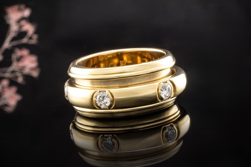 Piaget Ring Possession Drehring mit Diamanten Brillanten 750 Gelbgold 58 