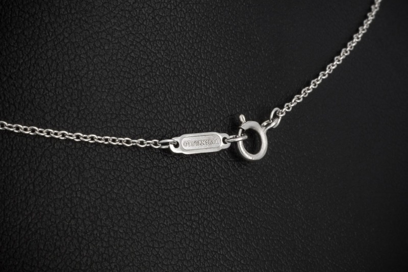 Tiffany Collier Kette Signature Pearls Perle und Diamant in Weißgold 750 