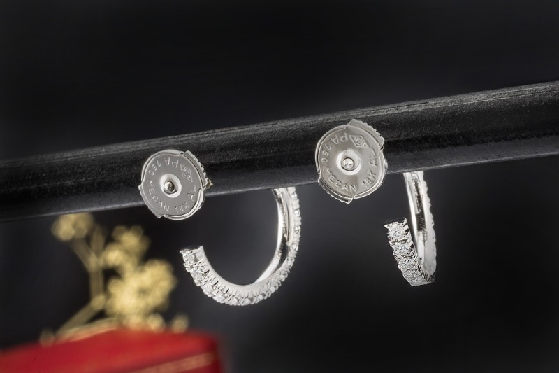 Creolen Ohrringe Etincelle de Cartier Diamanten Kleines Modell Weißgold 