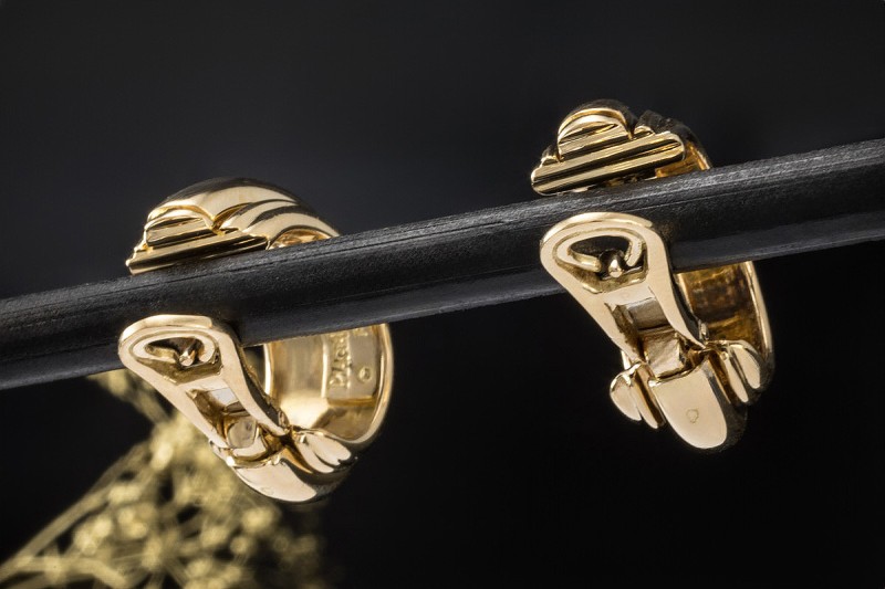 Piaget Possession Ohrringe Creolen Bewegliche Ohrstecker in Gelbgold 750 