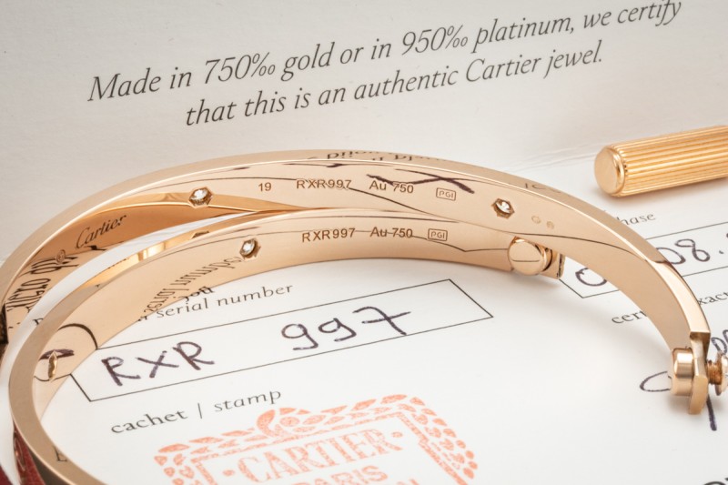 Cartier Love Armreif Bracelet mit Diamanten 750er Roségold Full Set 2025 