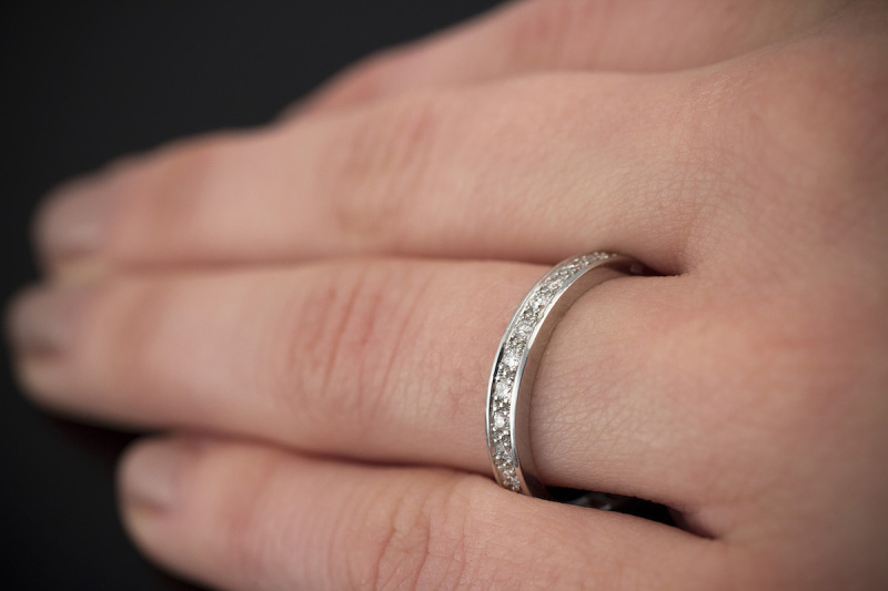 Memoire Ring Klassisch mit 0,75 Carat Brillanten in 750er Weißgold Größe 56 