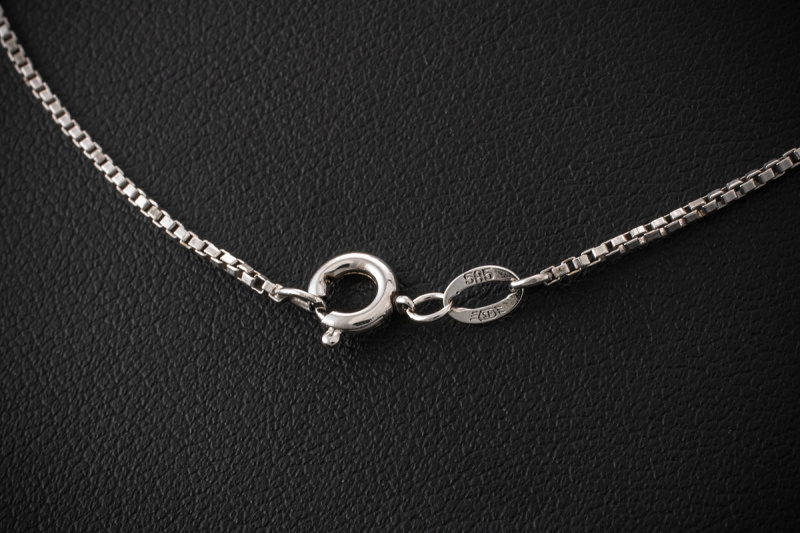 Eleganter Aquamarin Anhänger mit Brillanten an Collier Kette 585er Weißgold 