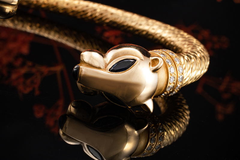 Cartier Vintage Armreif Panthere de Cartier Saphir Onyx Diamanten 750er Gold 