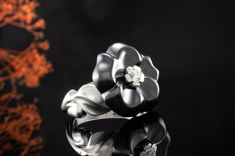 Chanel Ring Blume Kamelie Camellia Schwarz mit Diamant in Weißgold 750 