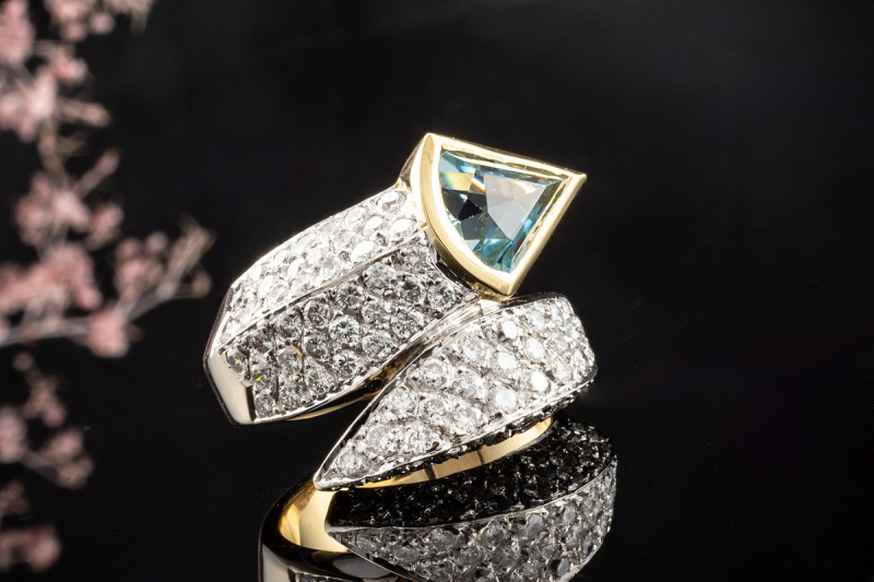 Aquamarin Ring mit Top Diamanten Schlangenform in Gelbgold Weißgold 750 