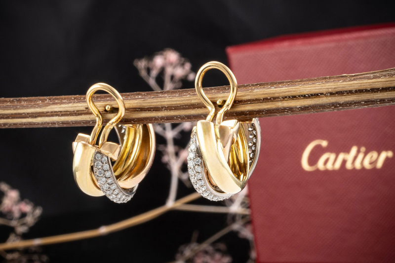 Cartier Trinity Ohrringe mit 71 Diamanten in 750er Gold Tricolor OVP 