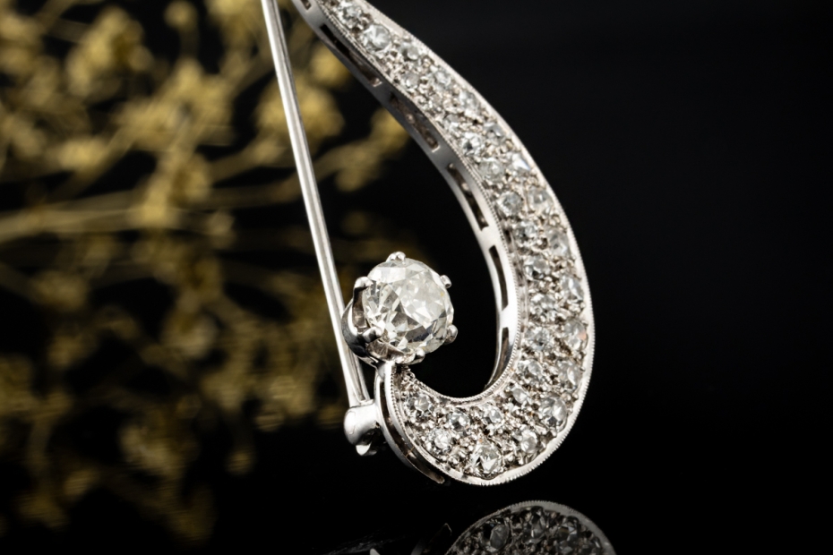 Elegante Brosche Musiknote Vintage Nadel mit Diamanten in 750er Weißgold 
